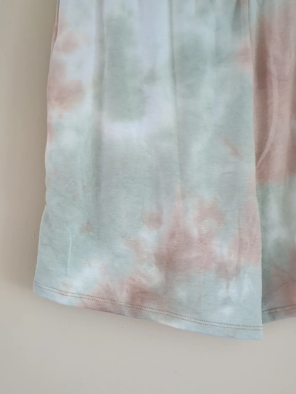 2X Dippin' Daisy's Tie Dye Pull On Shorts Lounge Soft Comfy Green